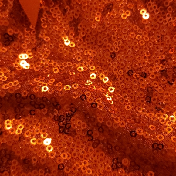 💫 5T RED RAZZLE DAZZLE SHORTS 💫 - Picture 2 of 3